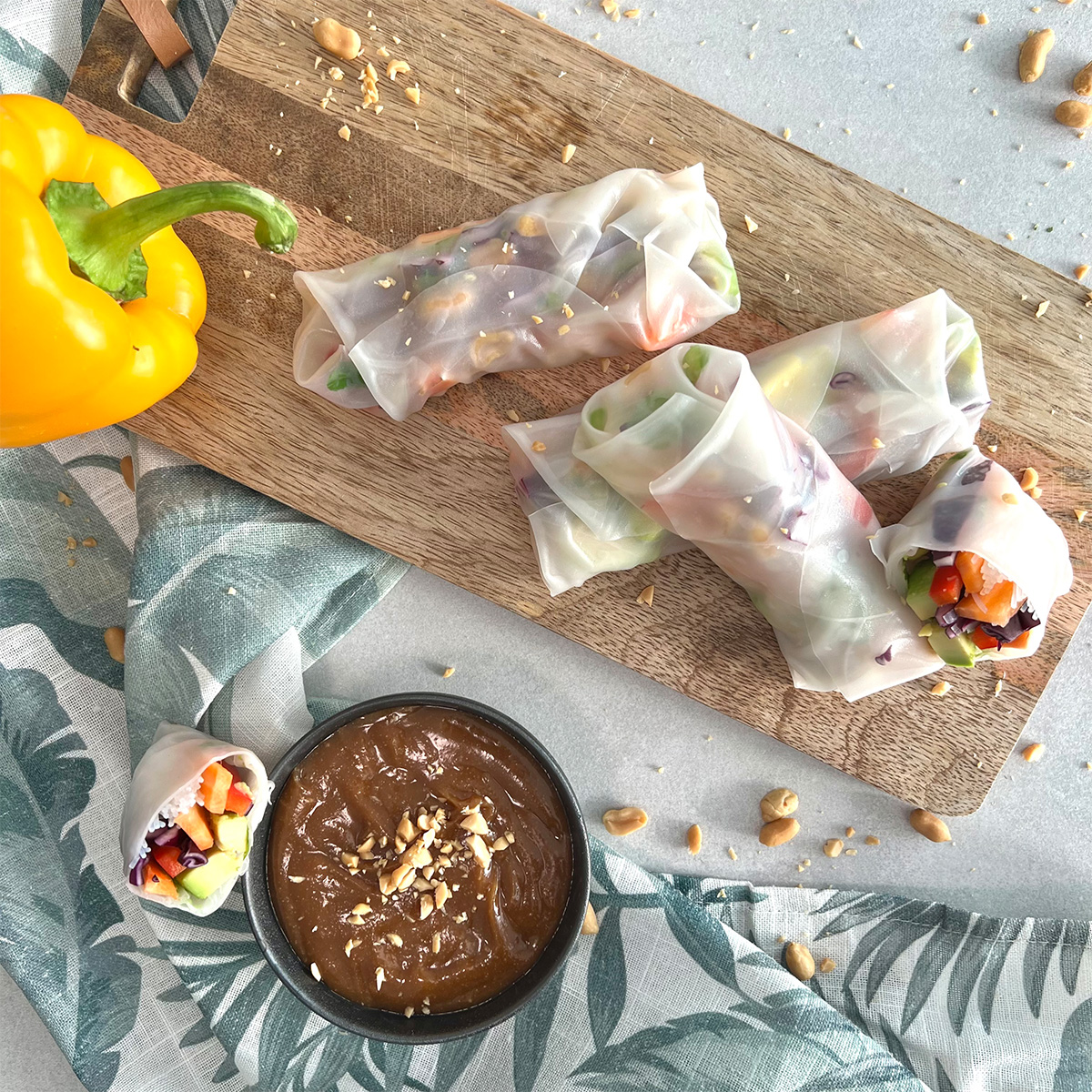 Sommerrollen mit Erdnusssauce
