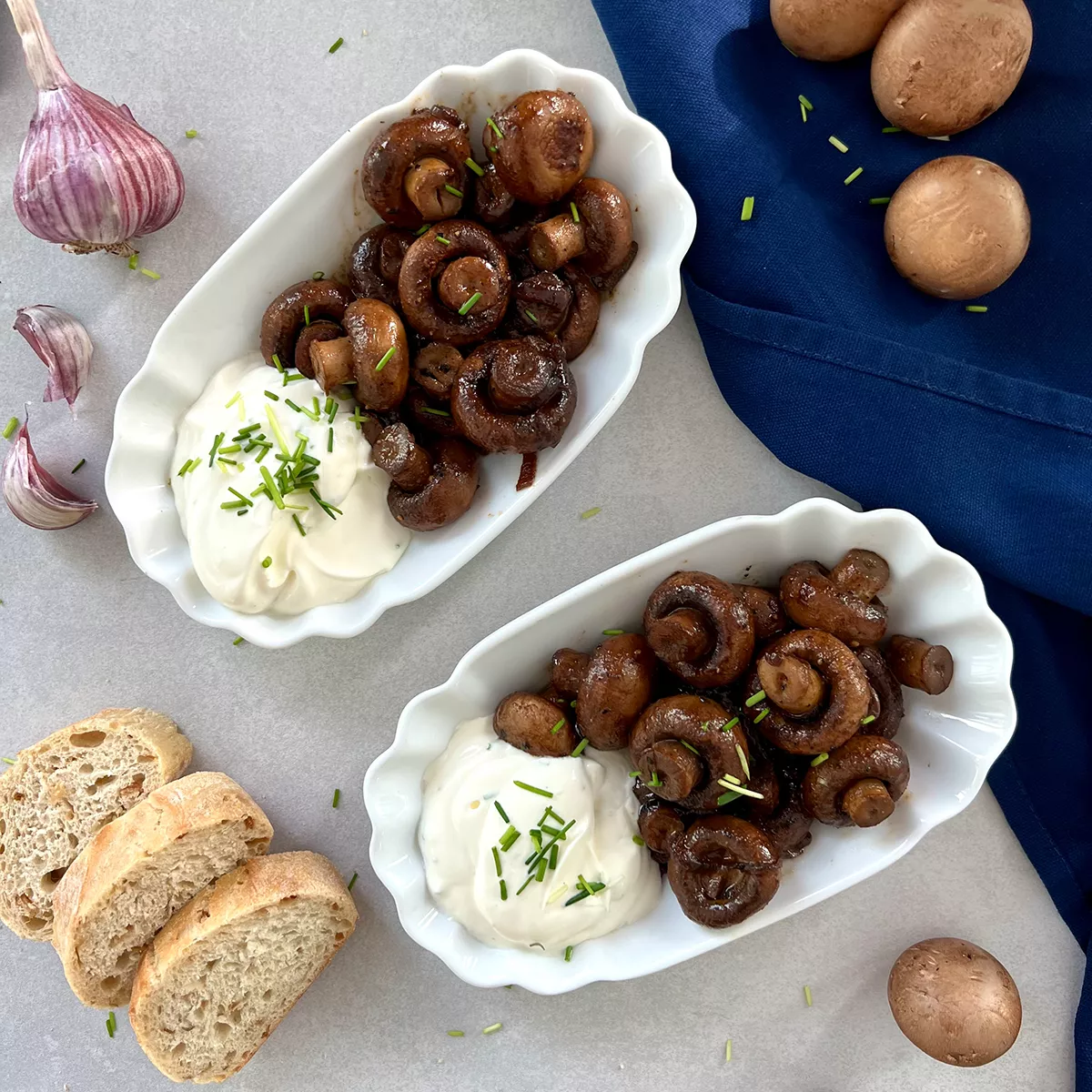 Champignons in Knoblauchsauce