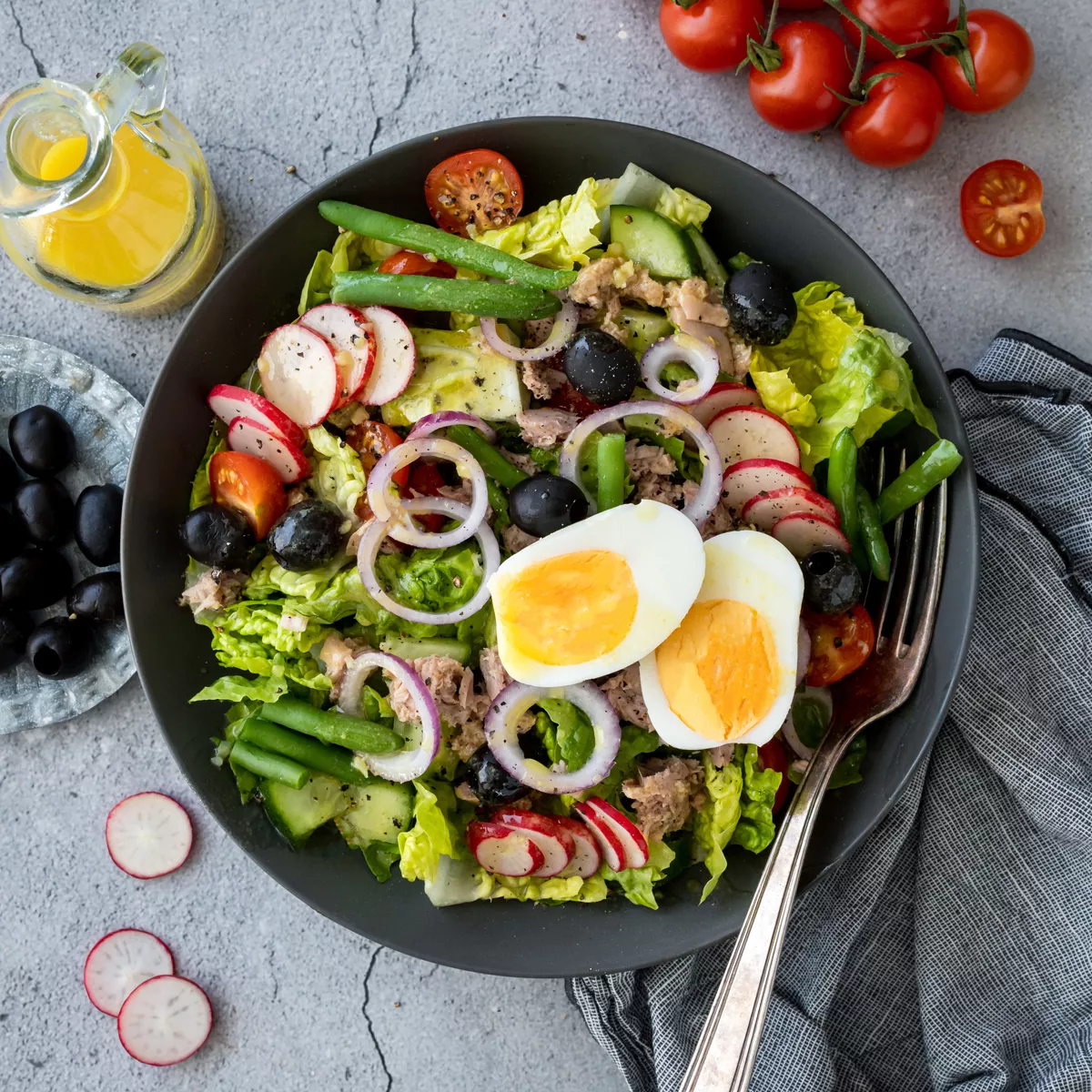 Nizza Salat mit französischem Dressing