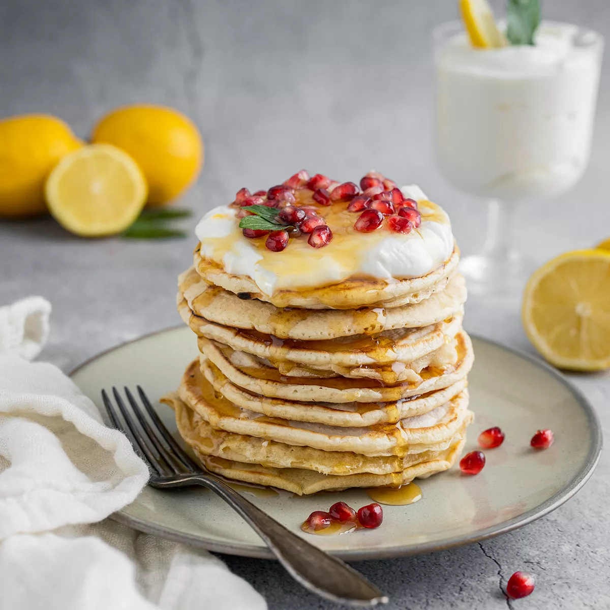 Pancakes mit Zitronenquark