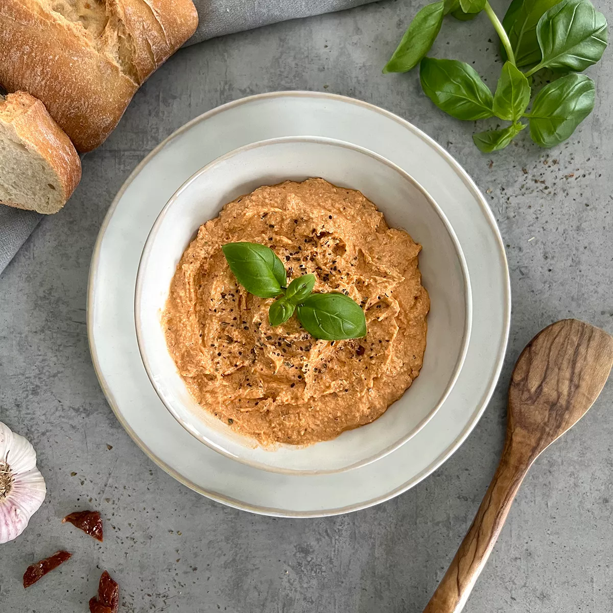 Tomaten Feta Dip