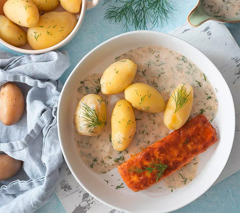 Veganes Fischfilet mit Dillsauce